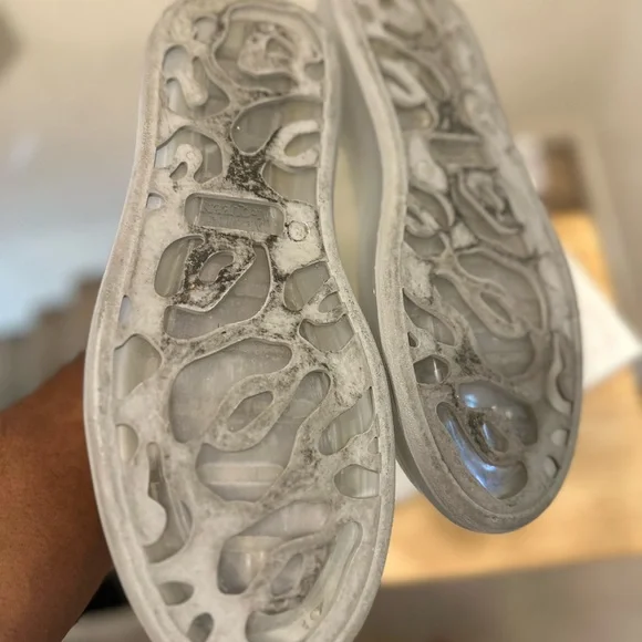 Alexander McQueen Men’s Shoes - Picture 3 of 5